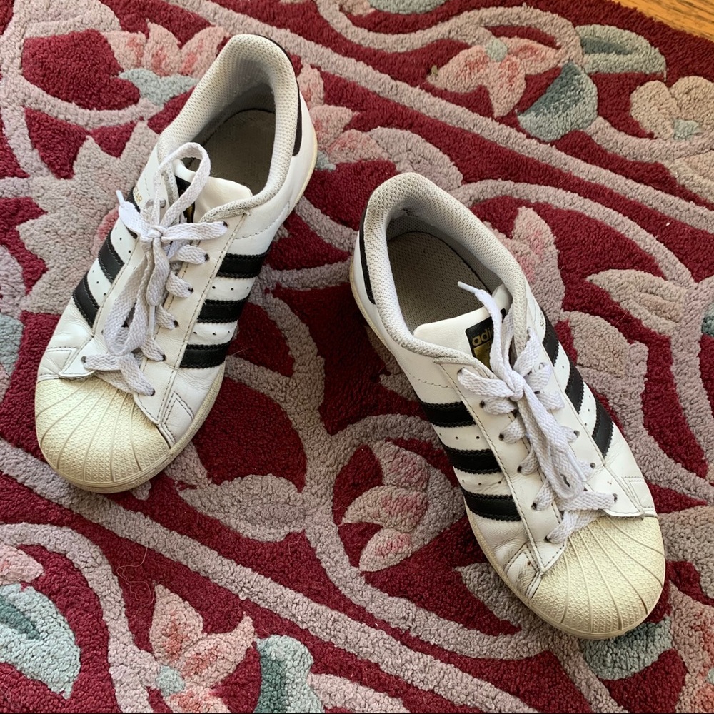 ADIDAS Superstar Shoes